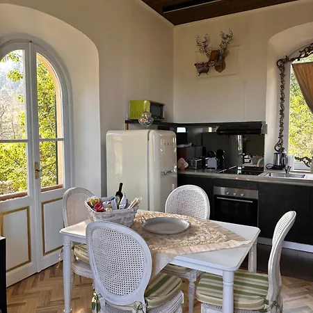 Apartman Dimora Vista Con Piscina