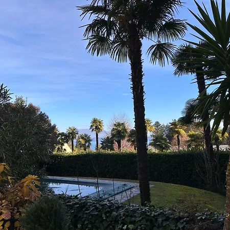 Dimora Vista Con Piscina Apartmán Lesa