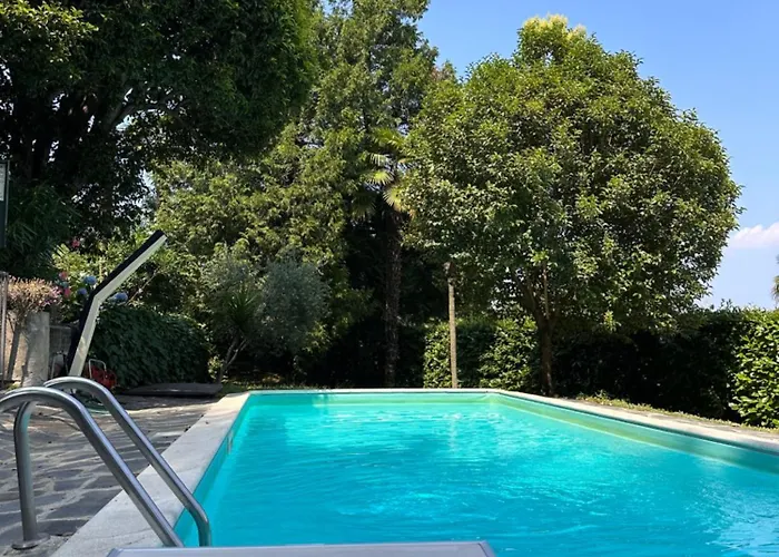 Apartman Dimora Vista Con Piscina Lesa